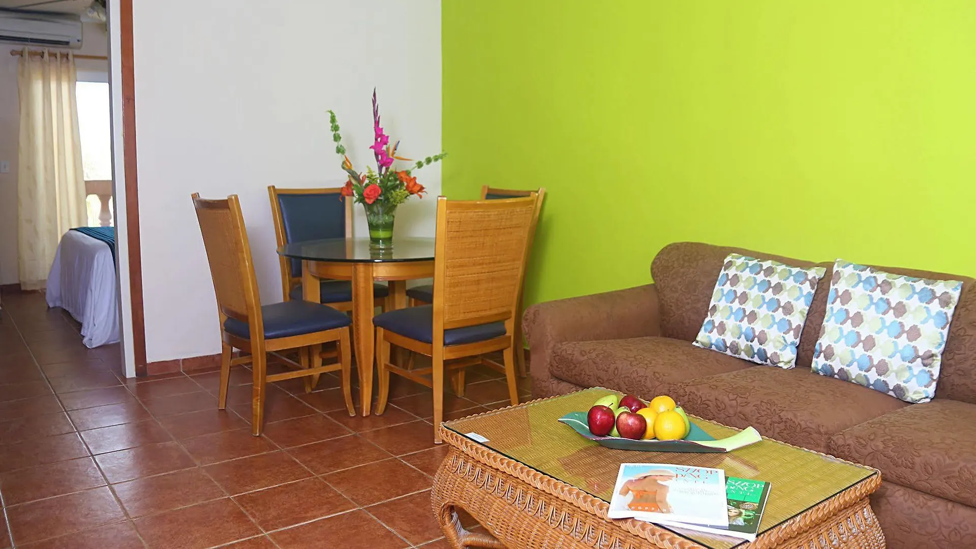 Punto Di Oro Apartments Resort Tanki Leendert