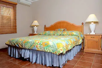 ** Apartahotel Punto Di Oro Apartments Resort Tanki Leendert Aruba