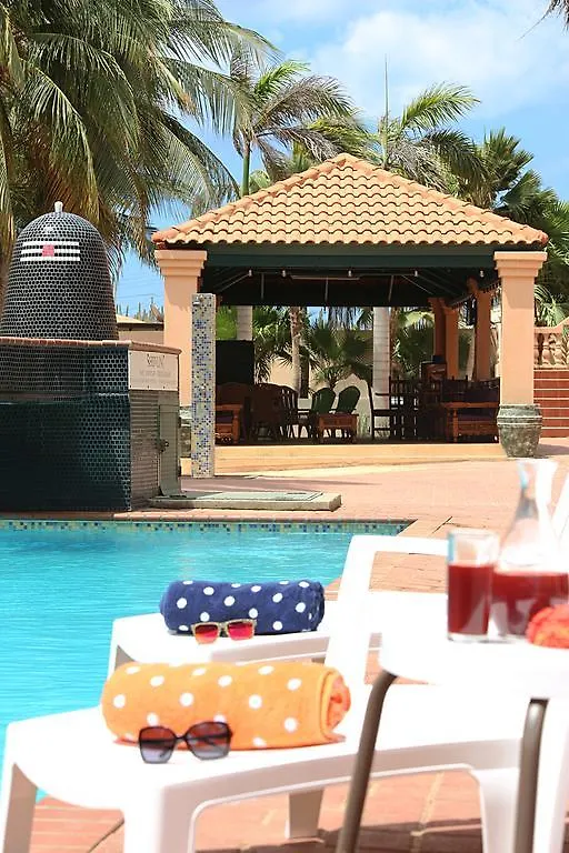 Apartahotel Punto Di Oro Apartments Resort Tanki Leendert