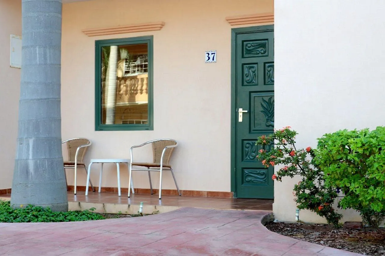 Punto Di Oro Apartments Resort Tanki Leendert